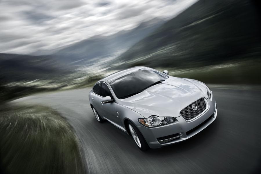  Jaguar XF Diesel S 2009 года  (фото 81 из 82)